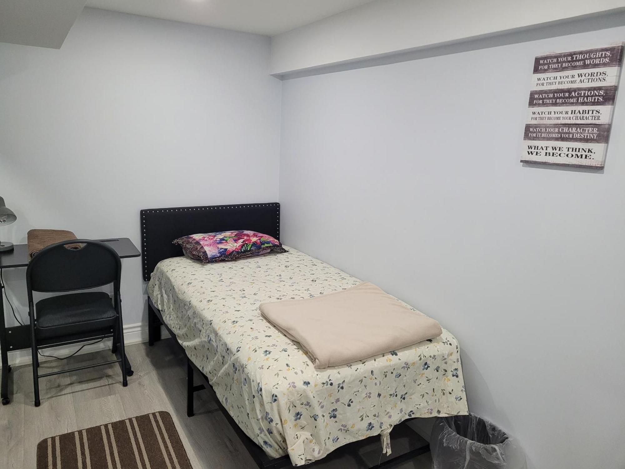 Cozy Room In A Quiet Neighbourhood Toronto Exterior photo